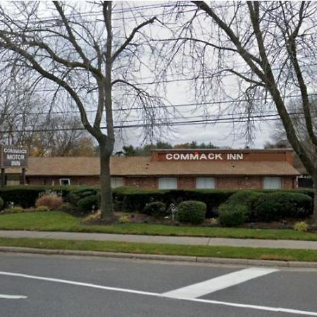 Commack Inn Exterior foto